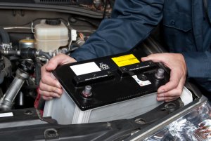 sostituzione batteria dell'auto